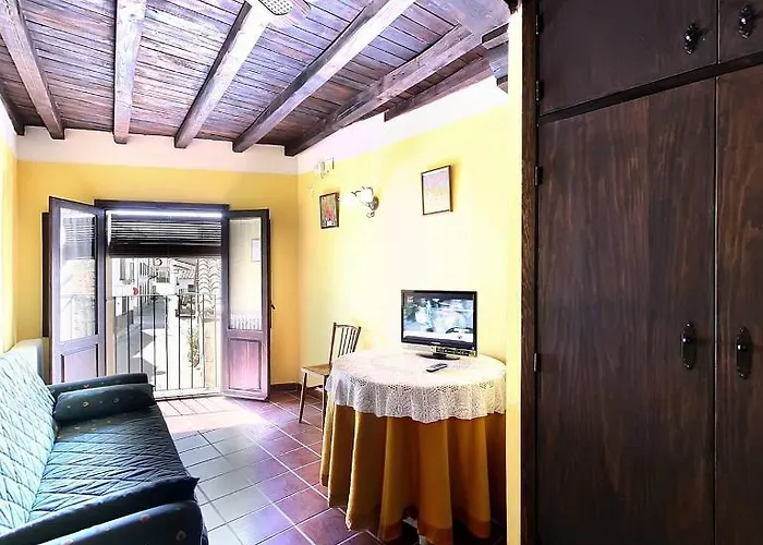 Casa Tia Emilia Holiday home Villar de Plasencia